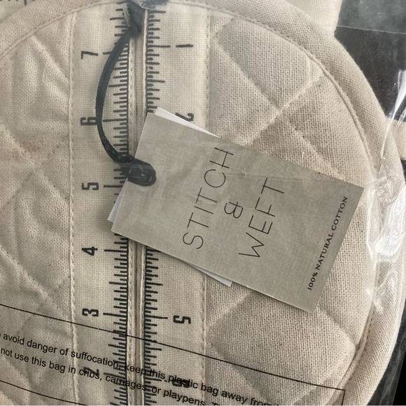 Oven Mitt Set - Picture 3 of 4